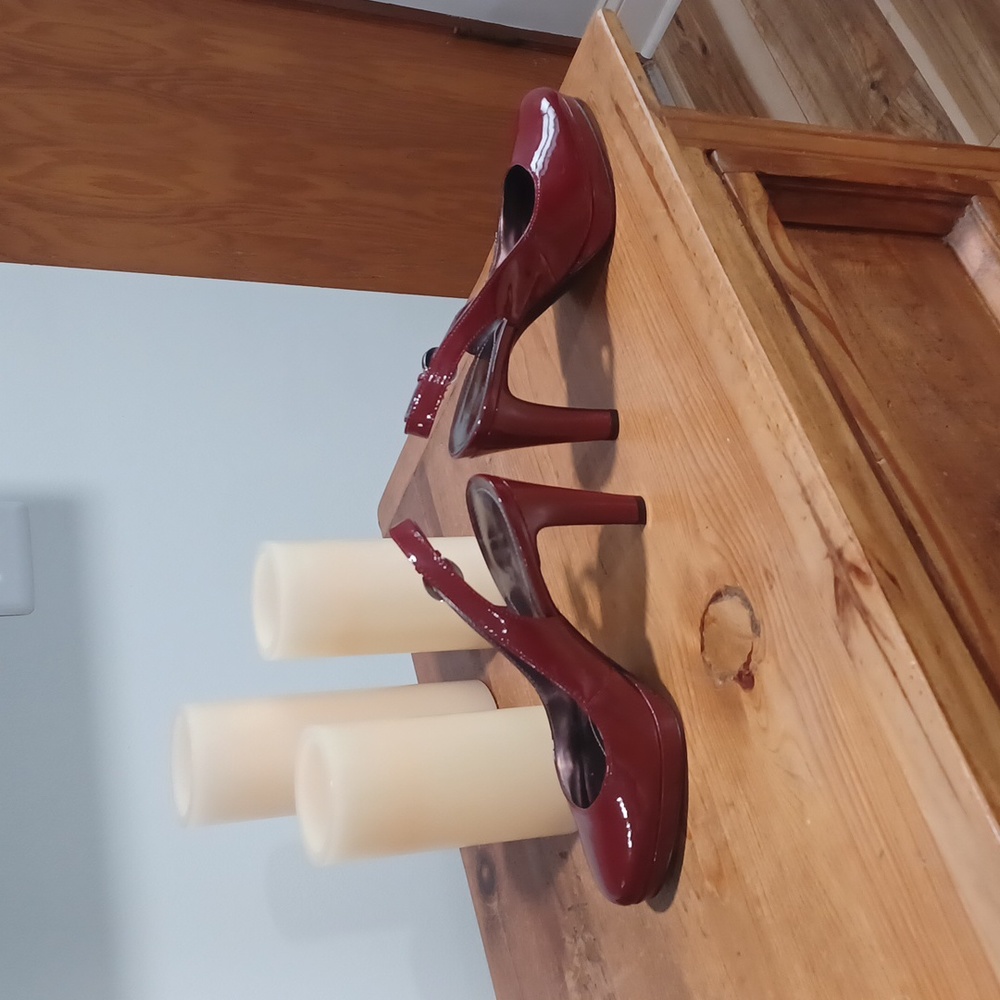 Ladies shoes - Picture 2 of 4